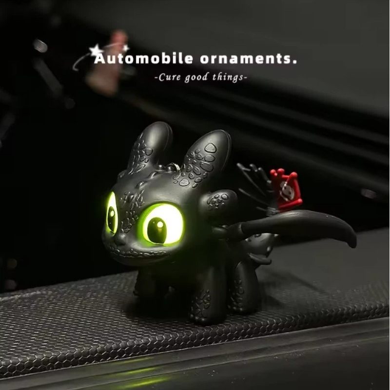 本物のかわいい光る歯のない車内装飾品、ナイトフューリーウィン - Car Accessories To Buy のレビューと価格